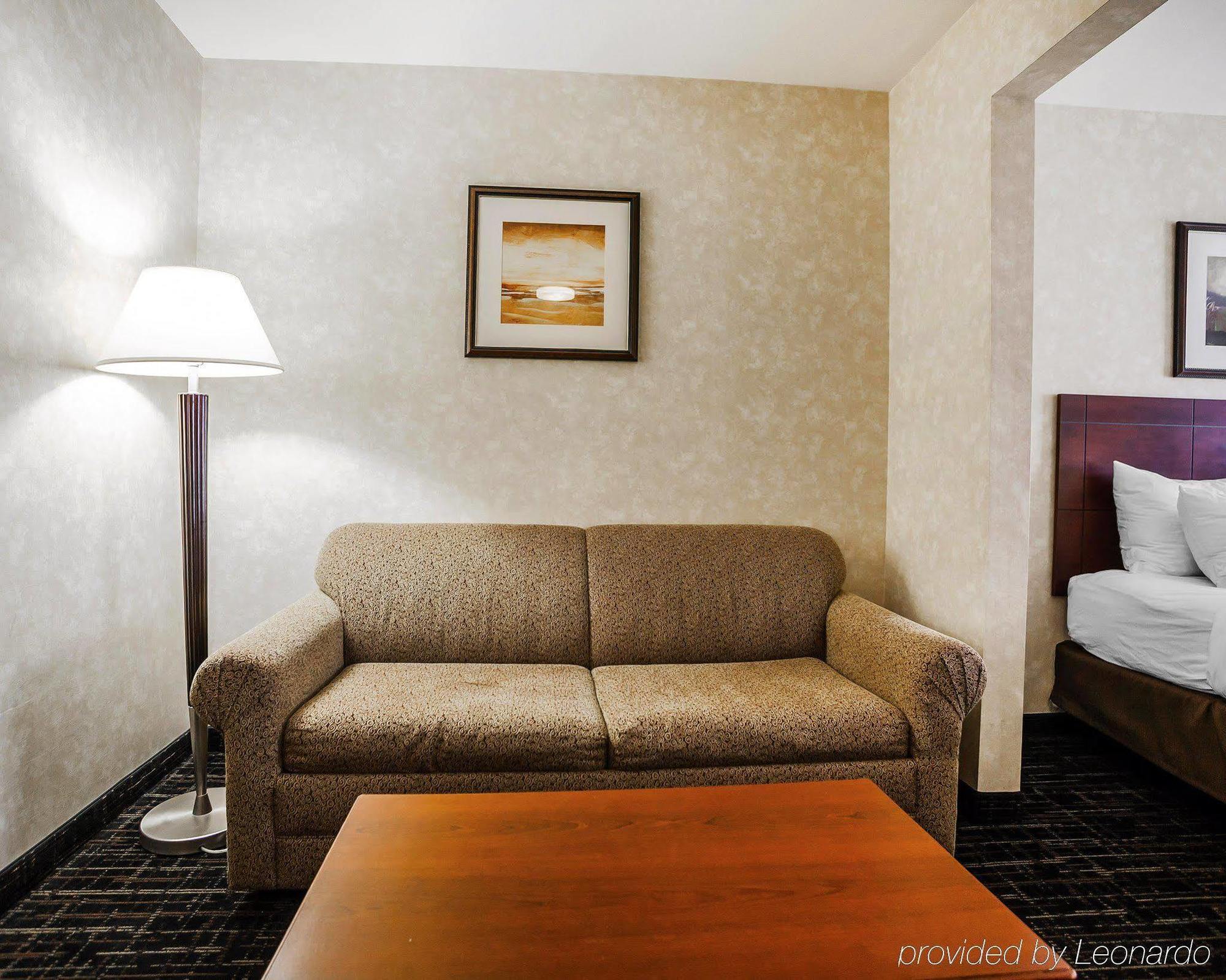 Comfort Suites - Independence Bagian luar foto